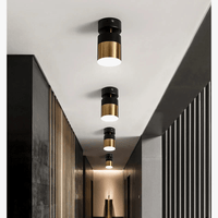 Fumi - Petit spot mural directionnel | Marco Lucetti