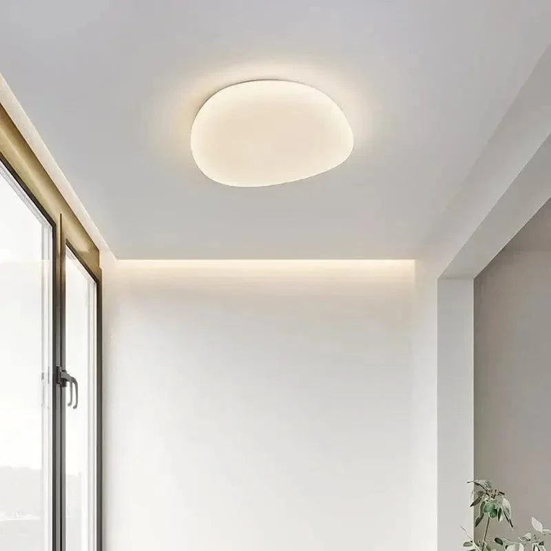Galets lumineux nordiques : plafonniers LED modernes pour éclairer votre intérieur | Marco Lucetti