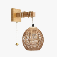 Applique murale japonaise en rotin suspendu