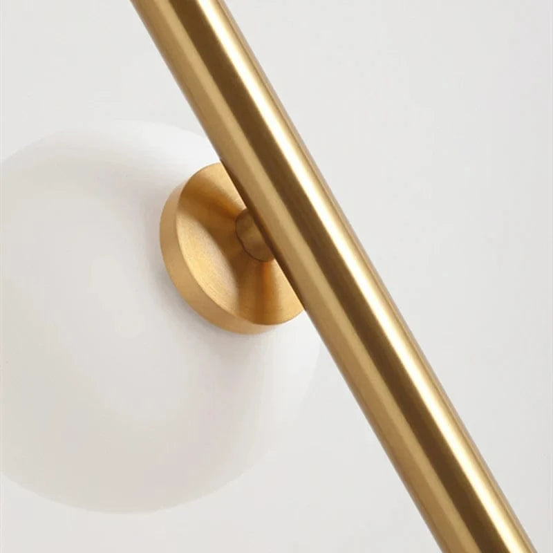 Lampadaire boule de verre blanc à 9 globes | Marco Lucetti