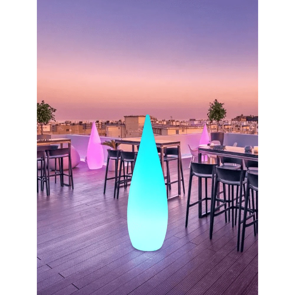 Lampadaire de jardin solaire étanche en forme de goutte d'eau - ÉcoLumière™ | Marco Lucetti