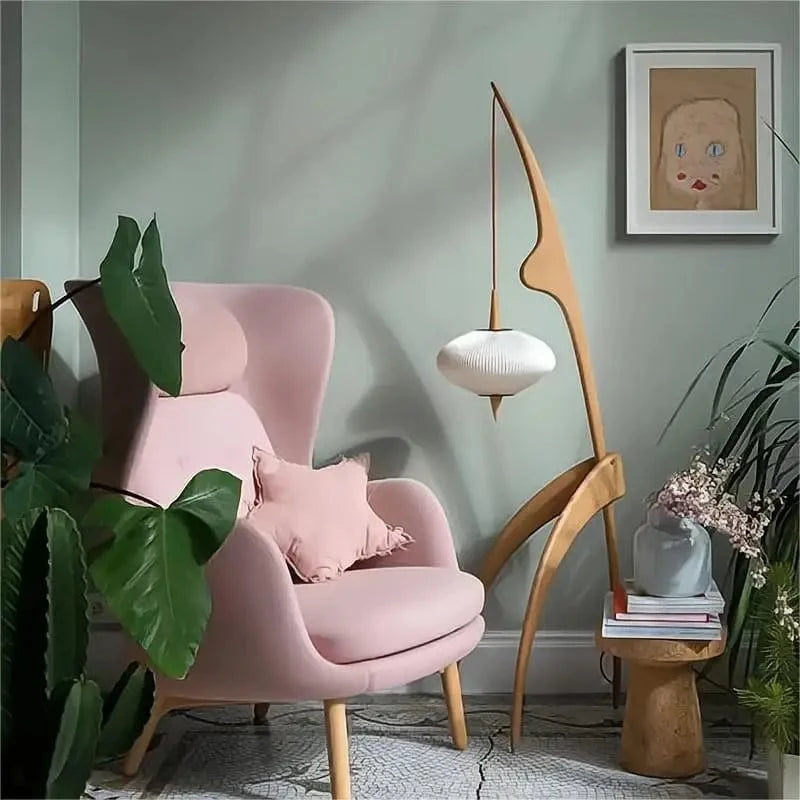 Lampadaire design en bois noyer avec lampe suspendue - Luxe contemporain | Marco Lucetti