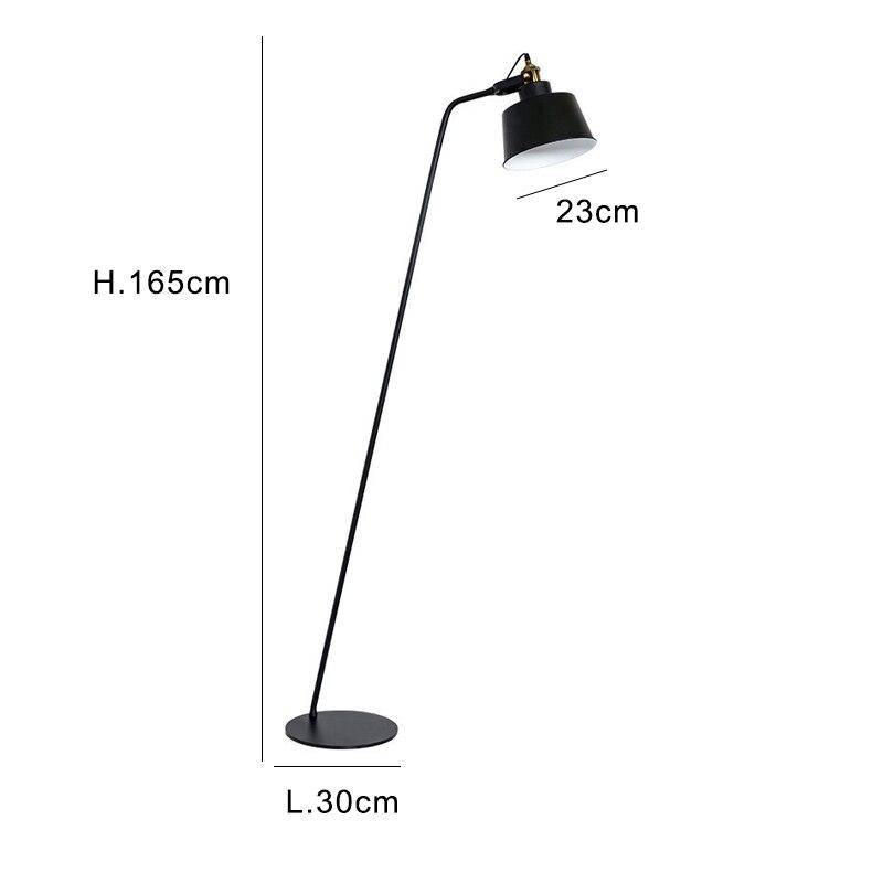 Lampadaire design incliné : Stand Incliné Moderne | Marco Lucetti