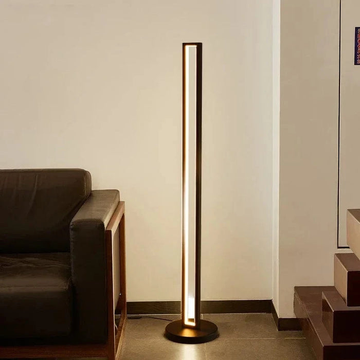 Lampadaire design moderne pour salon chic | Marco Lucetti