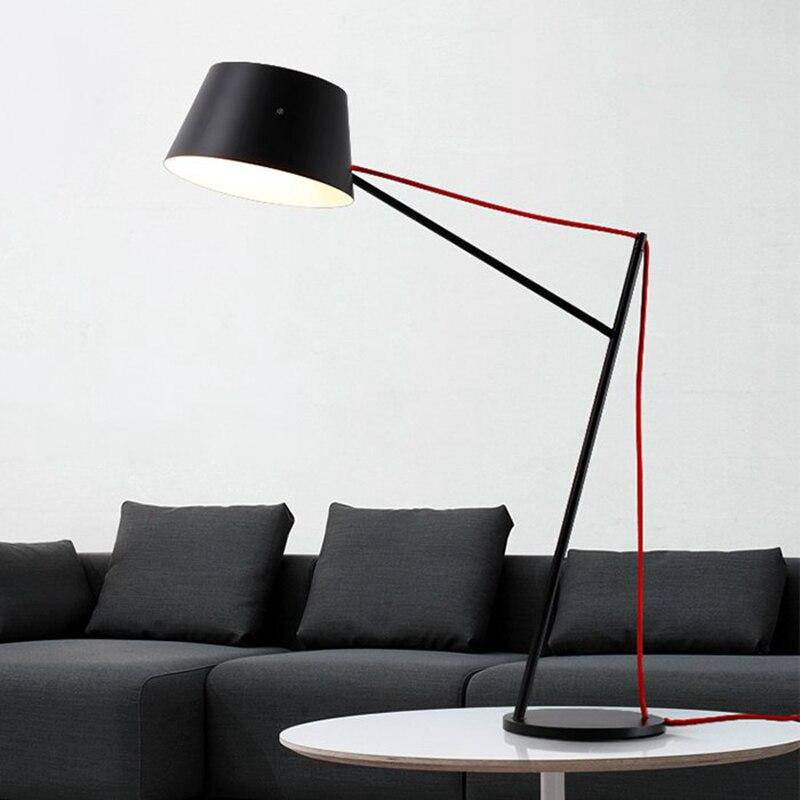 Lampadaire Design Noir - Élégance et Style | Marco Lucetti