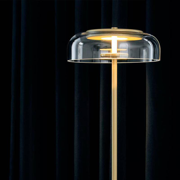 Lampadaire doré élégant avec abat-jour en verre incurvé | Marco Lucetti