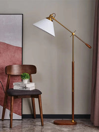 Lampadaire en bois massif avec abat-jour moderne. | Marco Lucetti Modèle A