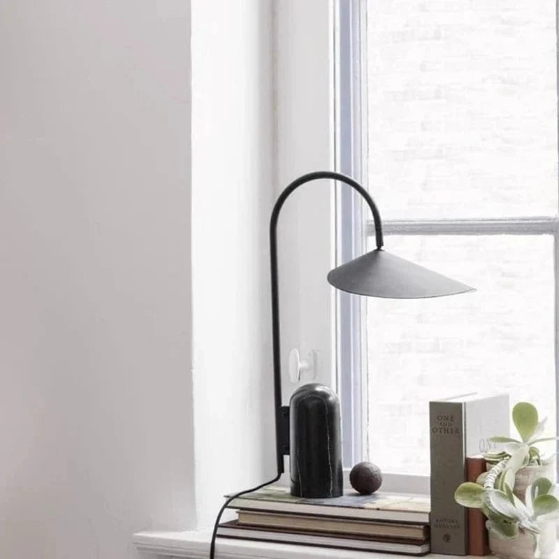 Lampadaire en marbre et pierre ajustable - Luxe et Élégance | Marco Lucetti