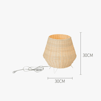 Lampadaire en rotin naturel minimaliste | Marco Lucetti