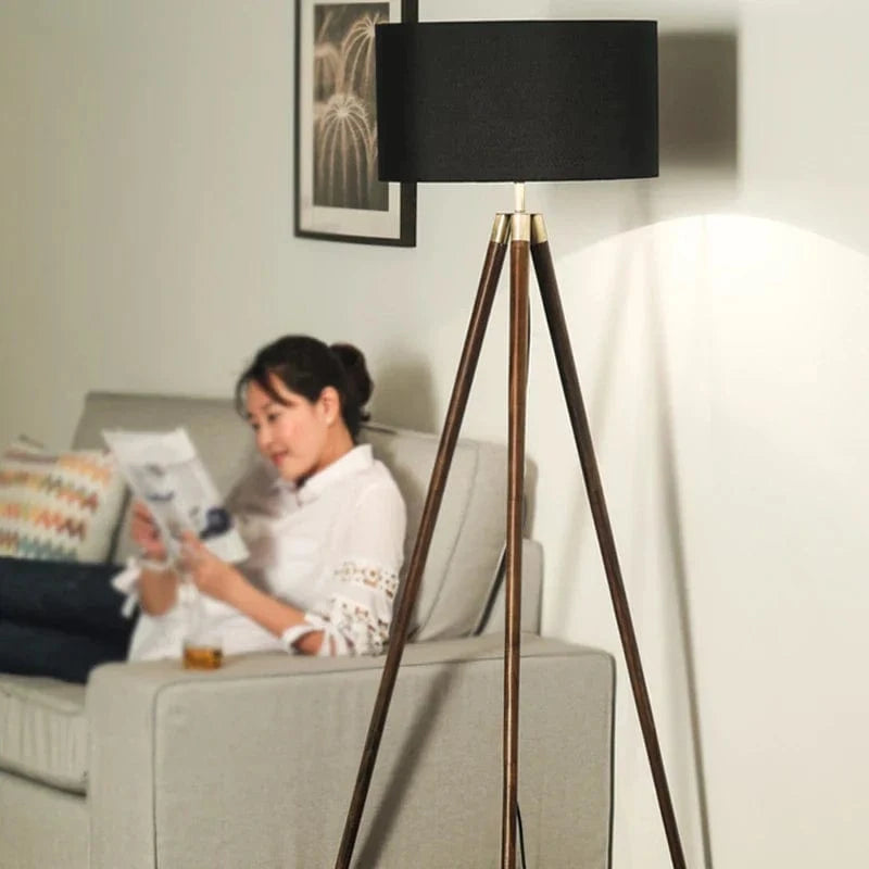 Lampadaire haut LED design modern | Marco Lucetti Lampadaire