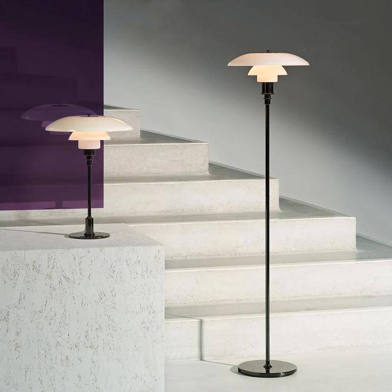 Lampadaire LED Créative en noir ou chromé | Marco Lucetti