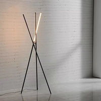 Lampadaire LED moderne pour un salon élégant - Créativité et Atmosphère | Marco Lucetti