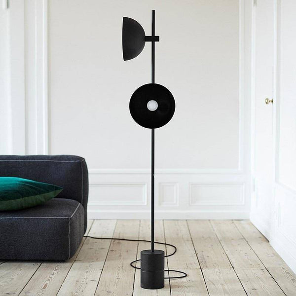 Lampadaire LED noir moderne | Marco Lucetti