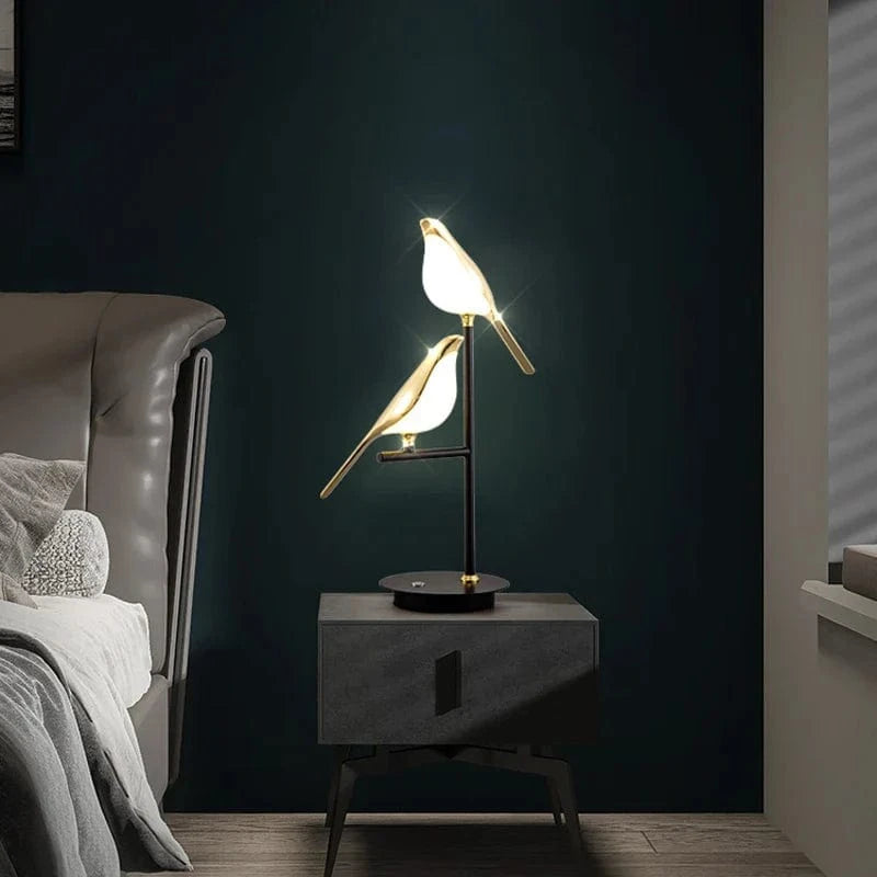 Lampadaire LED Nomi - Lampe Oiseau Postmoderne Galvanoplastie Doré - Design Luxe | Marco Lucetti