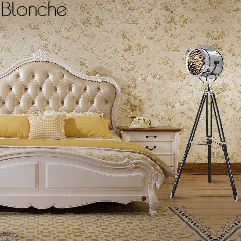 Lampadaire LED Projecteur Tripode en Métal | Marco Lucetti