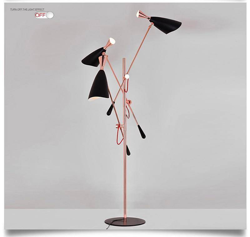 Lampadaire LED Rose Doré avec Bras Articulés | Marco Lucetti