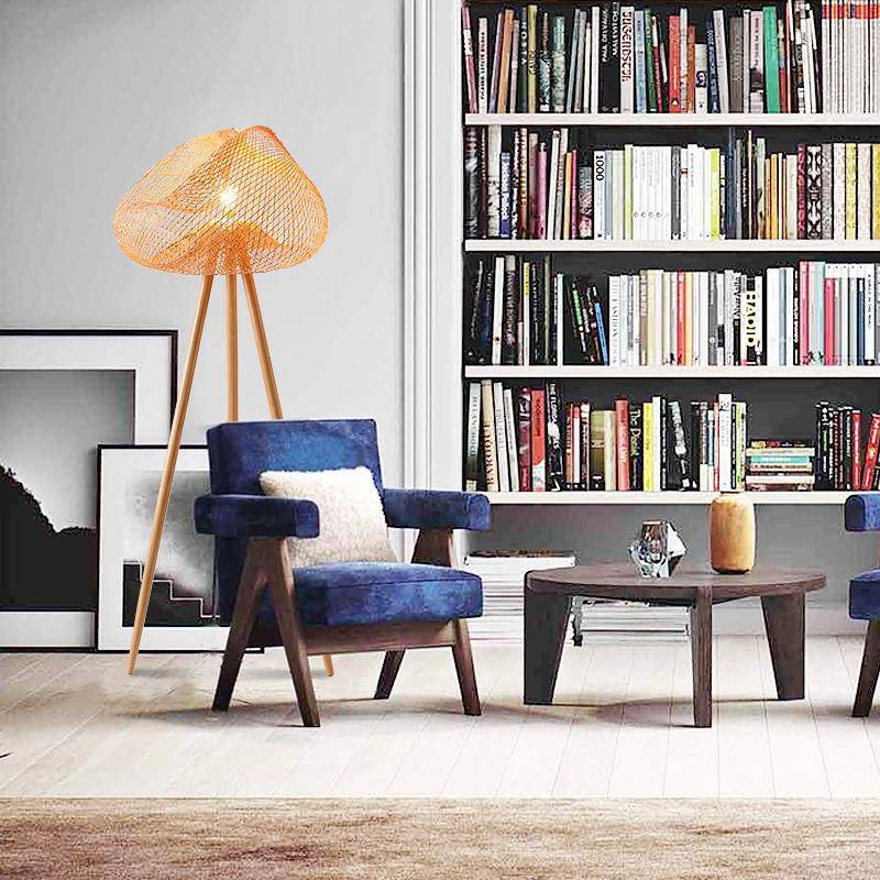 Lampadaire LED Scandinave en Bambou Tripode | Marco Lucetti