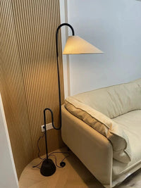 Lampadaire LED Scandinave "Vintage Sound" d'Ambiance | Marco Lucetti