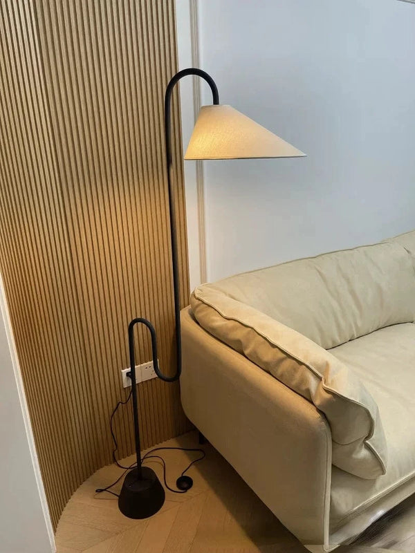 Lampadaire LED Scandinave "Vintage Sound" d'Ambiance | Marco Lucetti