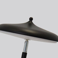 Lampadaire LED Tall de style moderne | Marco Lucetti