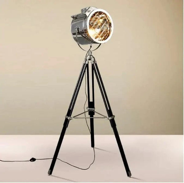 Lampadaire Led Vintage Américain | Marco Lucetti