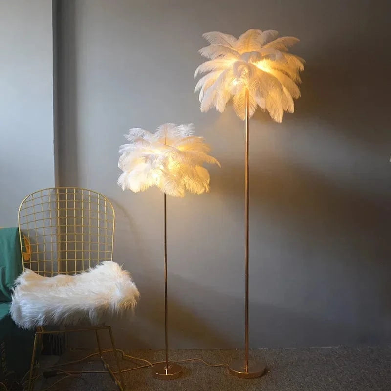 Lampadaire Luxe en Plumes d'Autruche avec Luminaire LED | Marco Lucetti