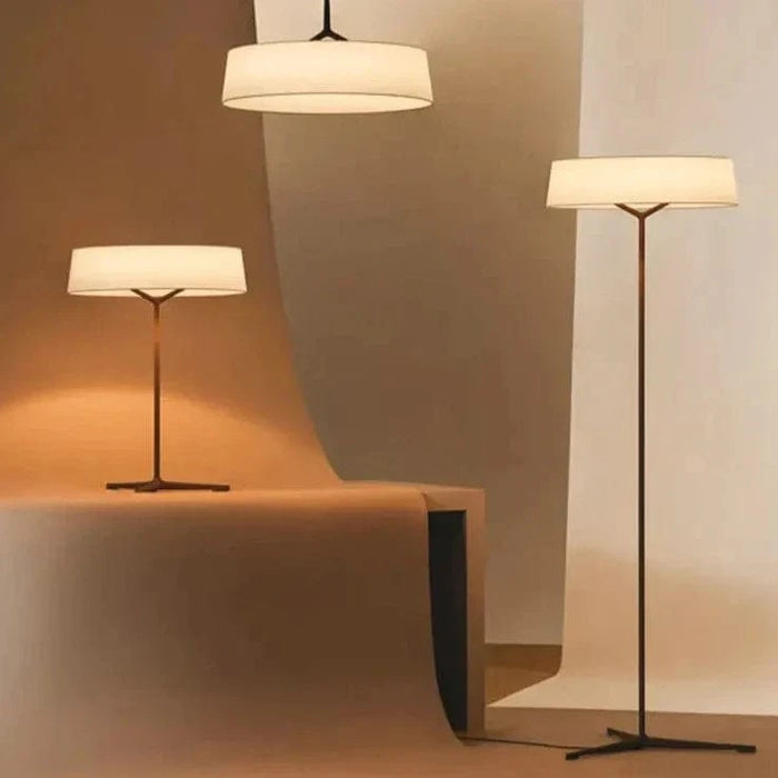 Lampadaire minimaliste par un styliste italien | Marco Lucetti