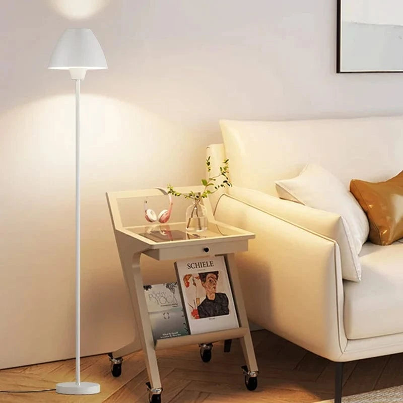 Lampadaire moderne en fer forgé sur pied avancé - Élégance contemporaine | Marco Lucetti