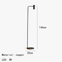 Lampadaire rotatif en laiton minimaliste avec 3 niveaux d'éclairage | Marco Lucetti