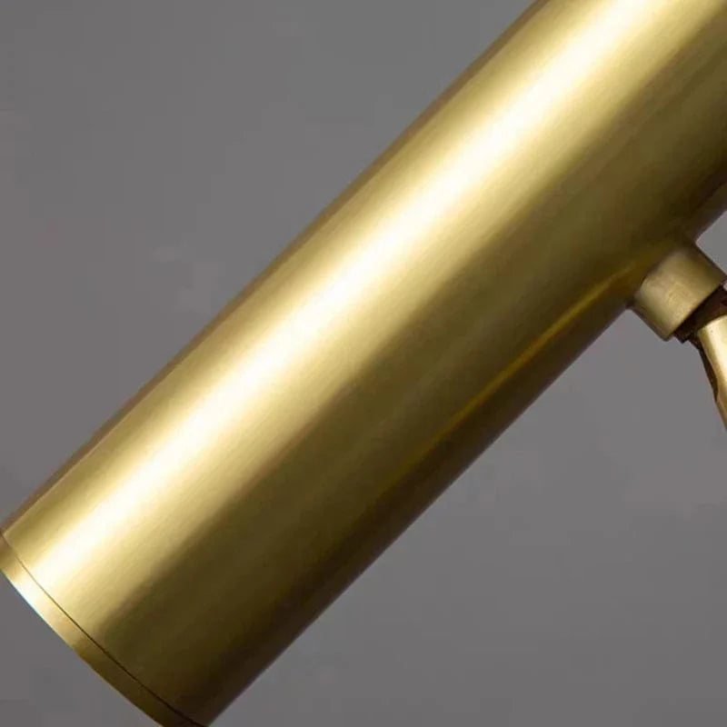 Lampadaire rotatif en laiton minimaliste avec 3 niveaux d'éclairage | Marco Lucetti