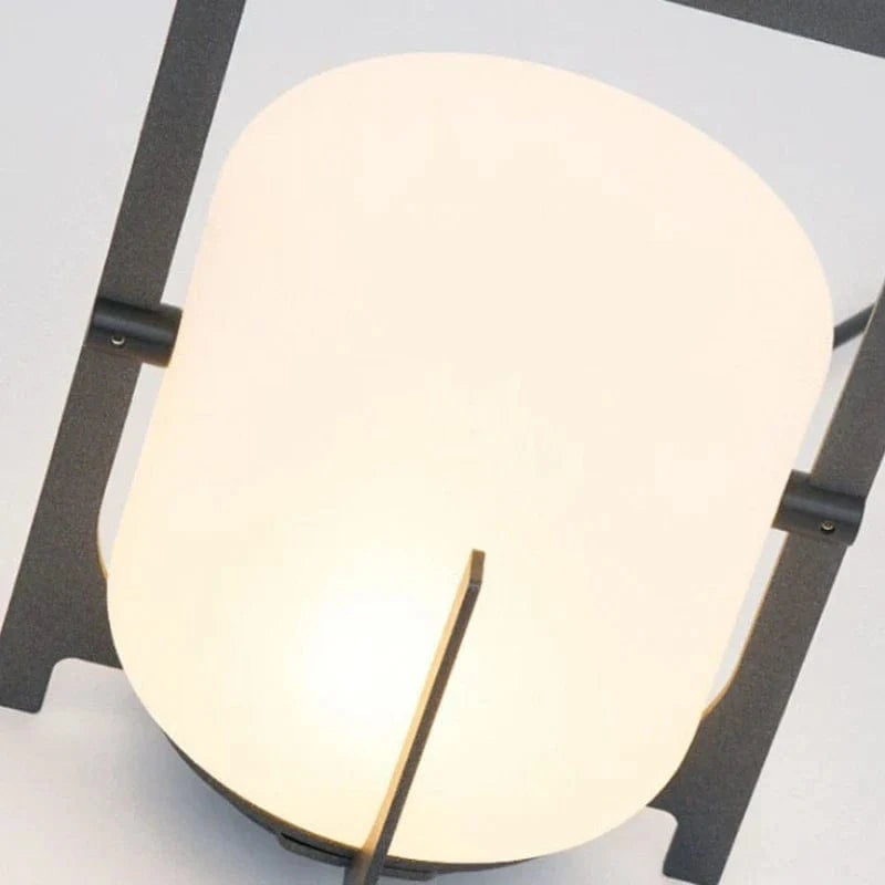Lampadaire Solaire Moderne en Acrylique - Pour Intérieur et Extérieur - Design Innovant | Marco Lucetti