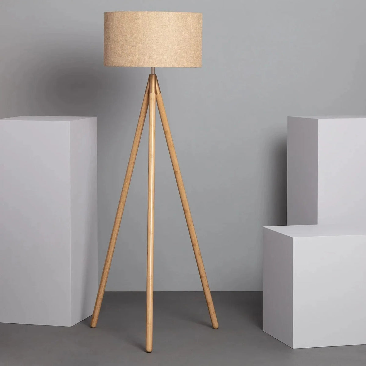 Lampadaire TECHBREY en bois et tissu Wolby - Édition Spéciale | Marco Lucetti Beige