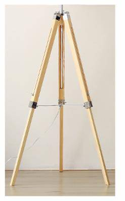 Lampadaire trépied ajustable American Chic | Marco Lucetti 2 / J
