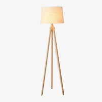 Lampadaire trépied scandinave en bois | Marco Lucetti