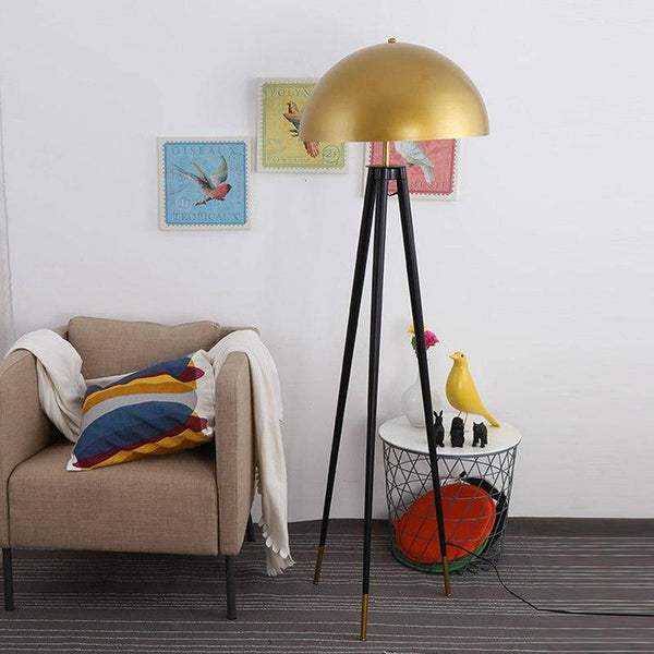Lampadaire Triple Pied Doré Brillant | Marco Lucetti Lampadaire