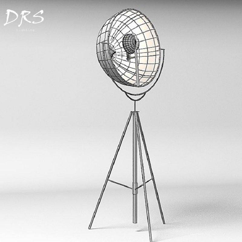 Lampadaire tripod Fortuny Studio | Marco Lucetti