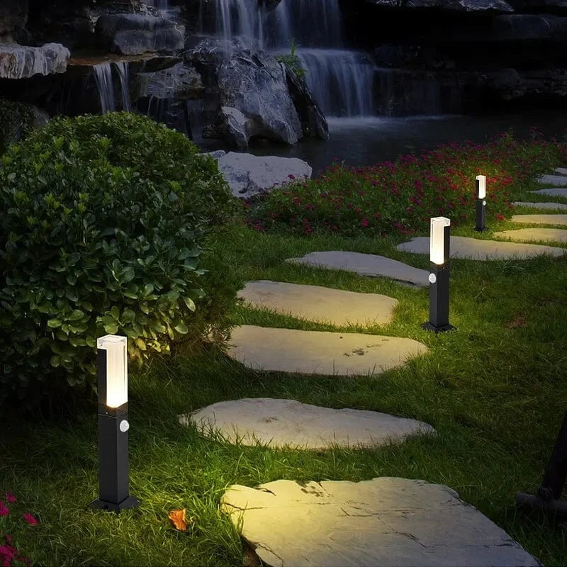 Lampe à gazon extérieur à capteur de mouvement 10W LED - Illuminez votre paysage avec style | Marco Lucetti