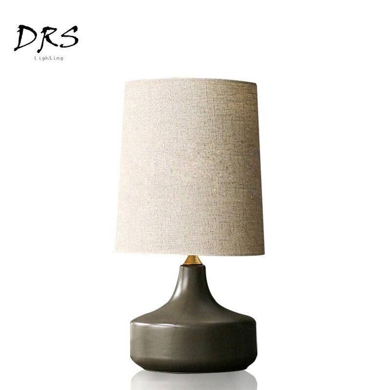 Lampe à poser design en céramique et tissu pour un mariage | Marco Lucetti