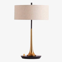 Lampe à poser dorée: style moderne avec abat-jour en tissu | Marco Lucetti