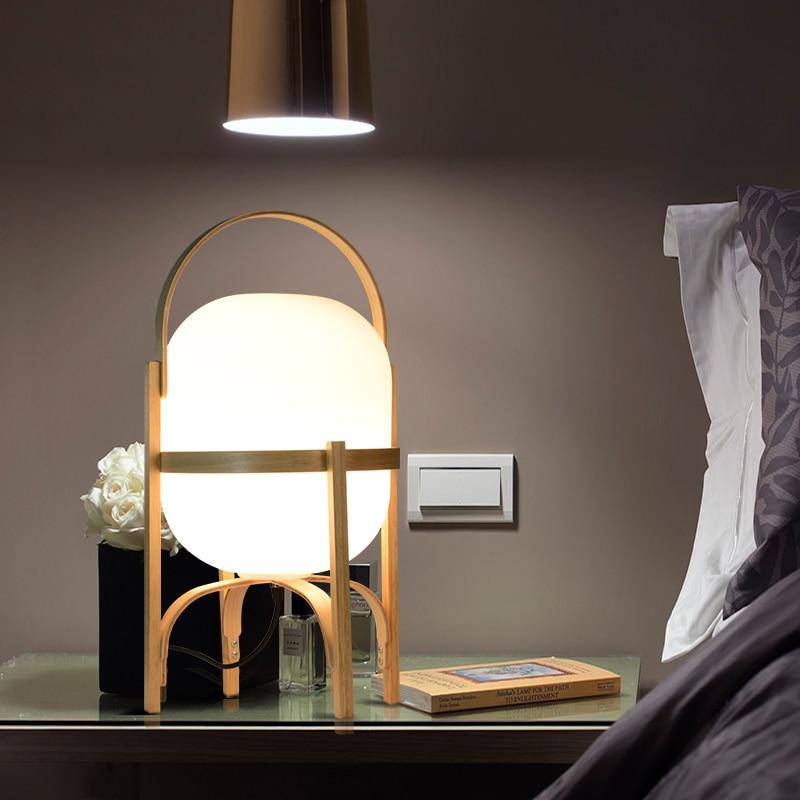 Lampe à poser LED en bois de style japonais | Marco Lucetti