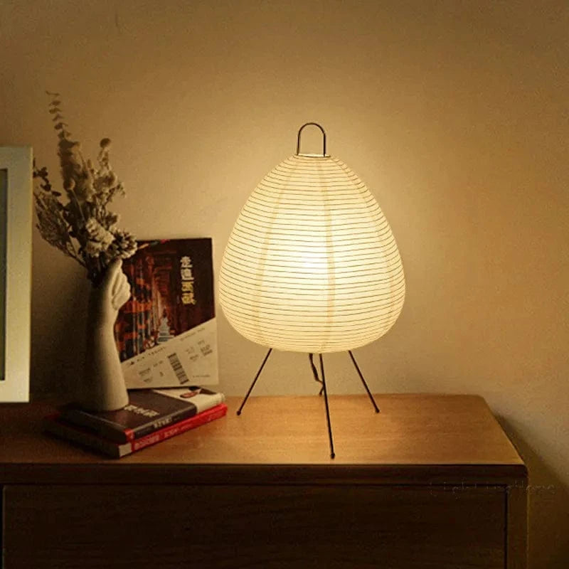 Lampe Akari Japonaise en papier de riz. | Marco Lucetti Lampe en papier de riz