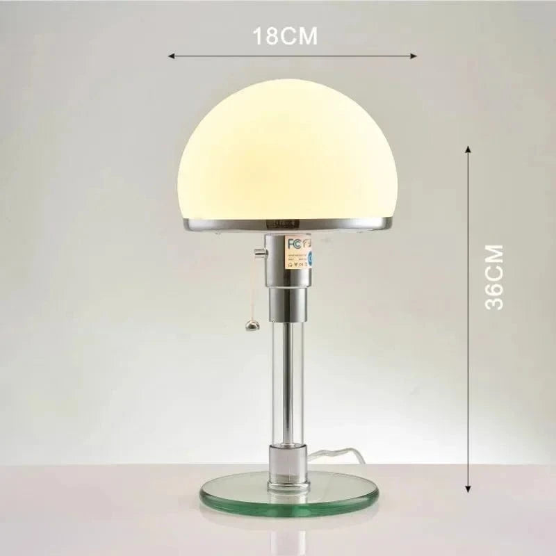 Lampe Bauhaus blanche design danois nordique pour la chambre ou le salon | Marco Lucetti Dia18cm H36cm