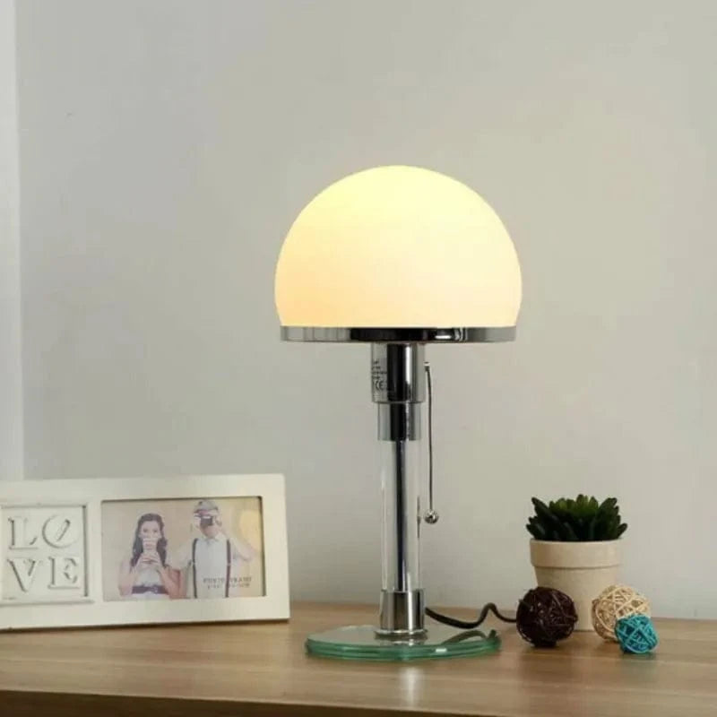 Lampe Bauhaus blanche design danois nordique pour la chambre ou le salon | Marco Lucetti Dia18cm H36cm