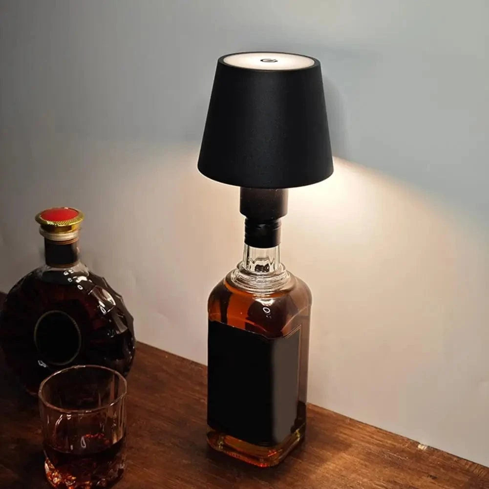 Lampe de Bouteille de Vin sans Fil Portable pour Bars et Événements - Éclat Vinifié | Marco Lucetti