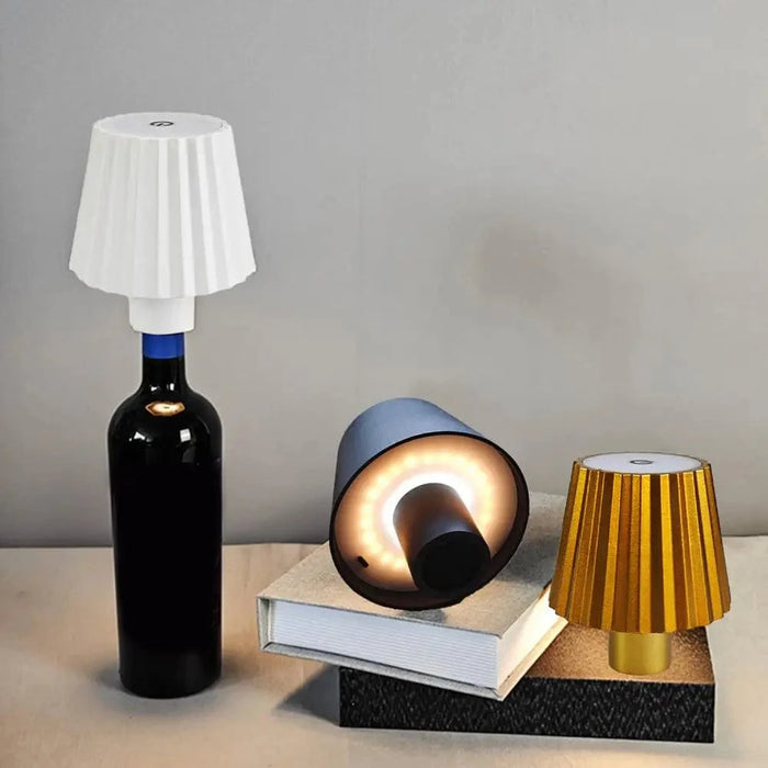 Lampe de Bouteille de Vin sans Fil Portable pour Bars et Événements - Éclat Vinifié | Marco Lucetti