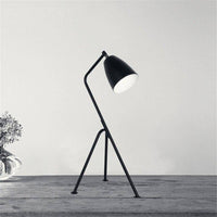 Lampe de bureau design Trigeminal | Marco Lucetti