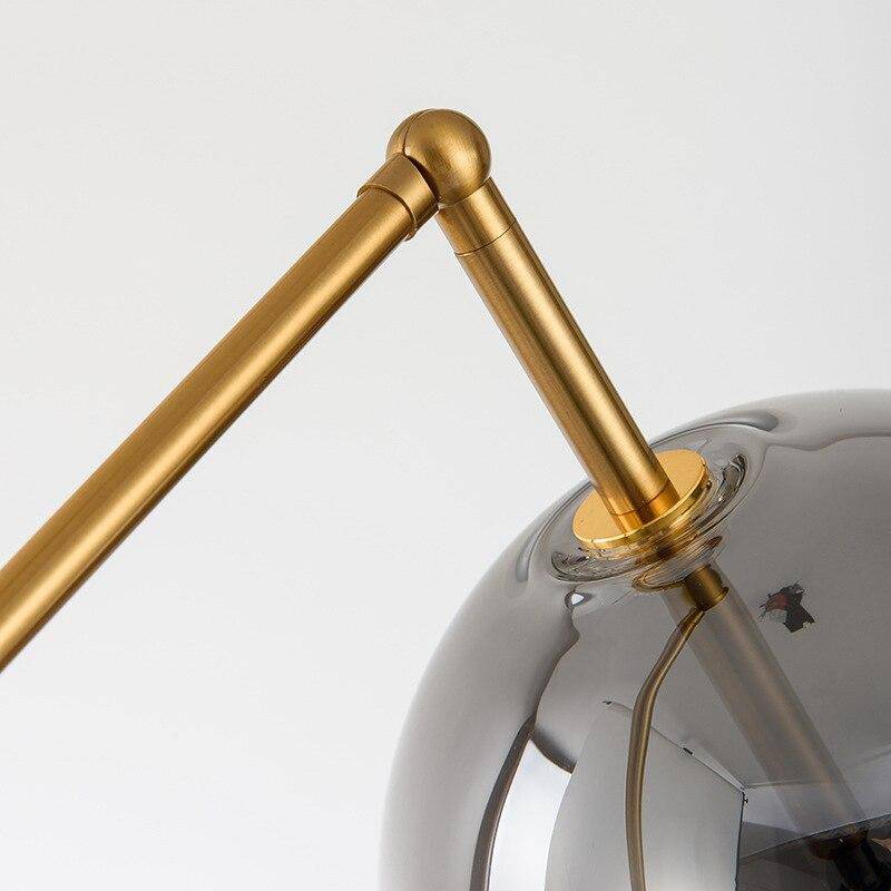 Lampe de bureau dorée ajustable Design Model | Marco Lucetti