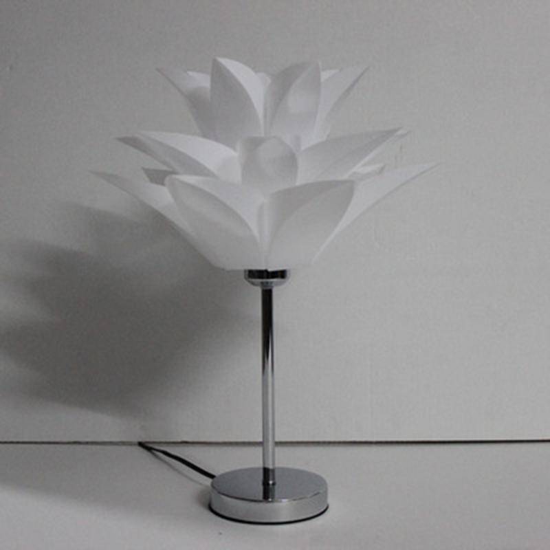 Lampe de bureau LED Fleur de Lotus Blanche | Marco Lucetti