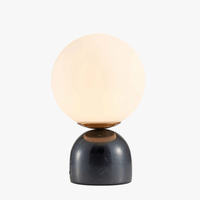 Lampe de bureau LED moderne en marbre et verre design | Marco Lucetti