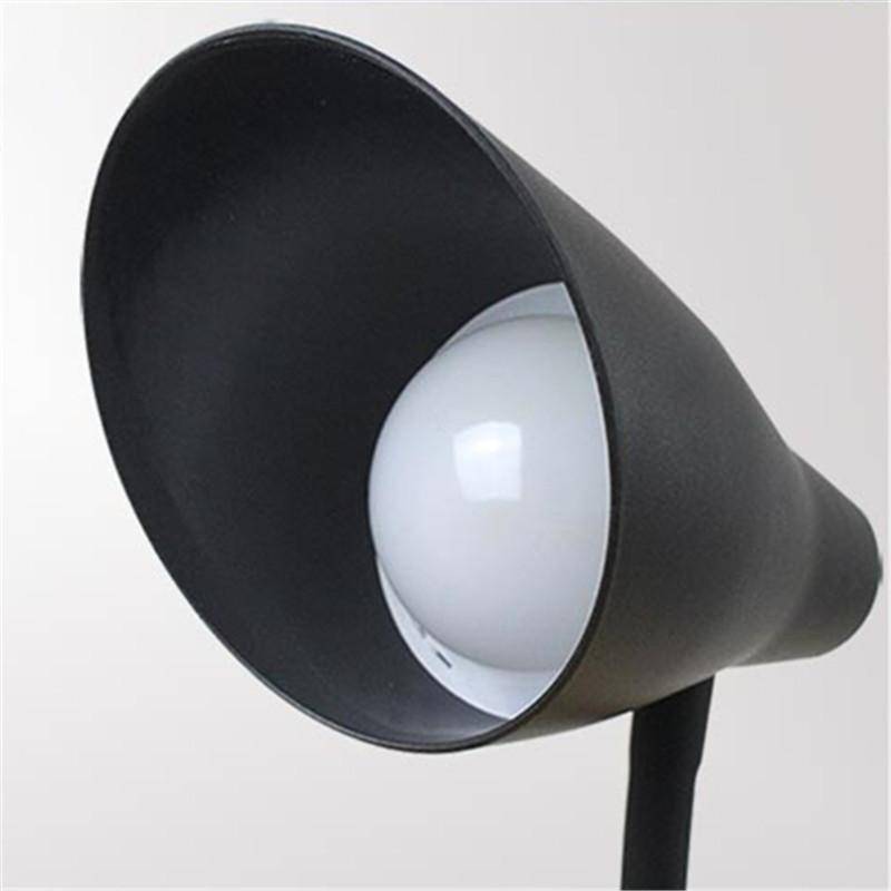 Lampe de bureau LED USB (noir/blanc) | Marco Lucetti
